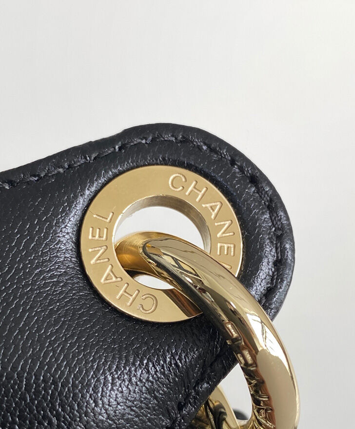 Chanel Clutch With Chain AP4573 Black